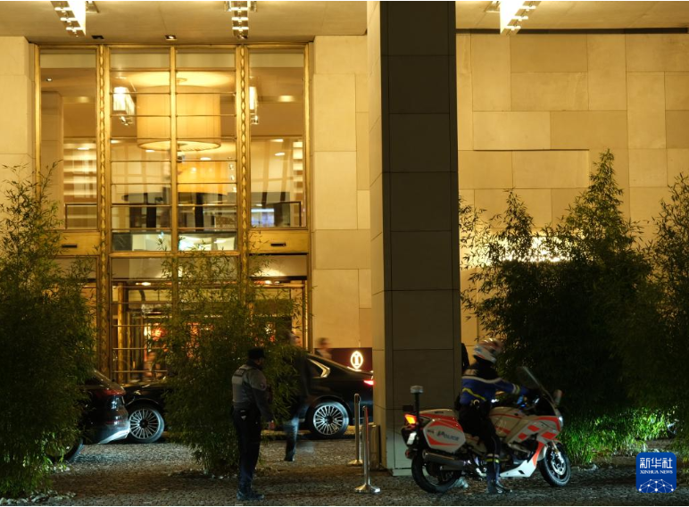 俄美乌日内瓦首日会谈结束 媒体称气氛紧张