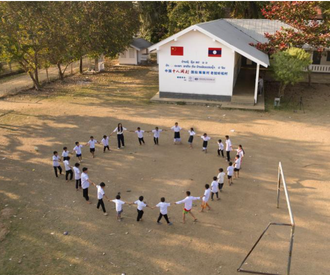 习近平总书记关切事丨十八洞村新生：走出深山 走向世界