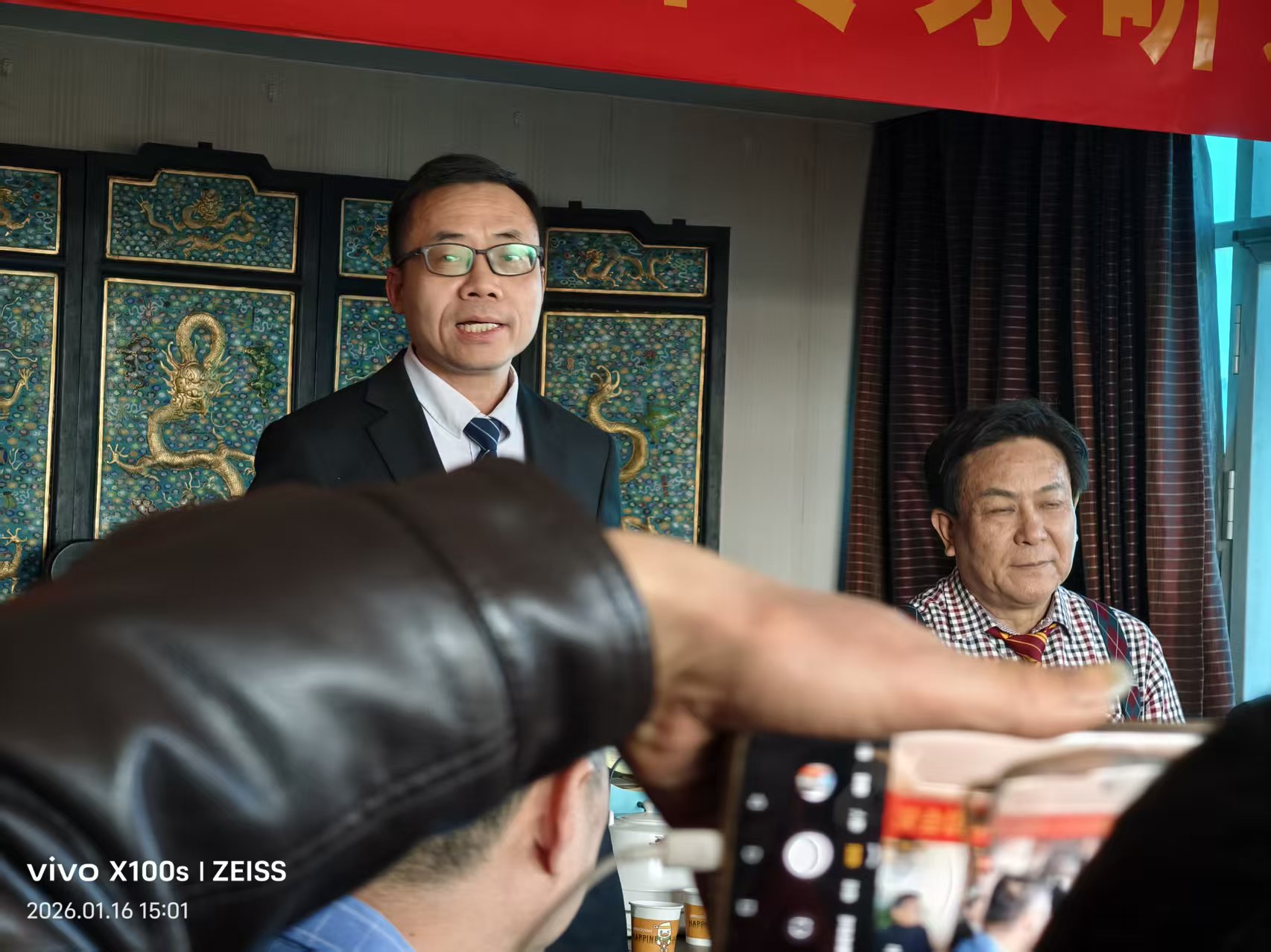 871f0c34314b37f41351a1b6a406c319