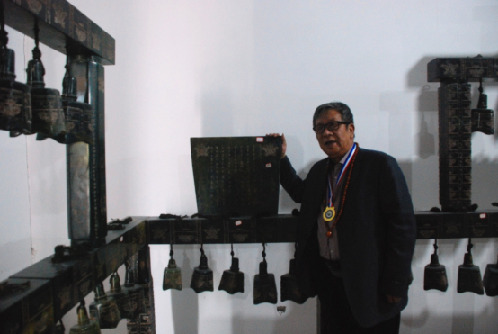 关于寒江雪博物院黑皮玉黄帝像的论证