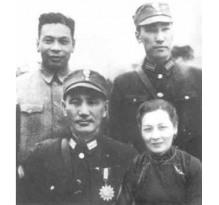 史海:揭秘蒋经国与宋美龄的“母子关系”