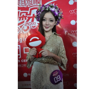 “花儿”汪晓敏:争议一直存在 和黄夕倍比没特色