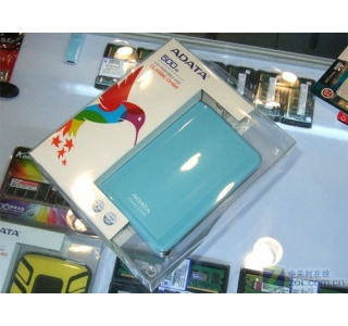 �����ӱ ����500GB�ƶ�Ӳ�̽�440Ԫ