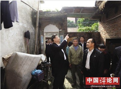 习近平深圳视察入住普通套房 全程没红毯未封路