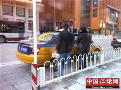 记者体验北京出租多不打表 5公里路花费60元