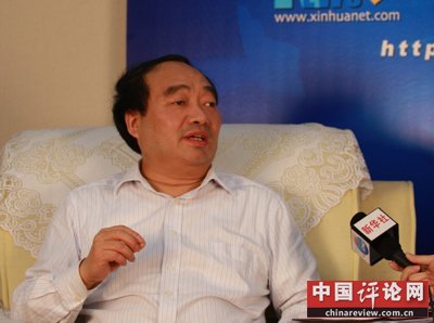 统计称去年被查贪官95%有情妇 网友:反腐靠二奶