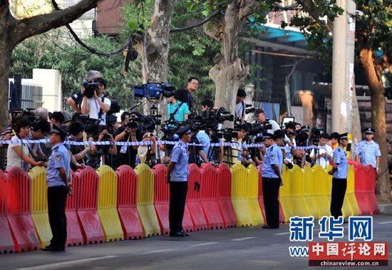 薄熙来在济南中院出庭受审 庭审现场曝光(图)