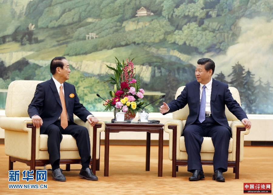 5月7日，中共中央总书记习近平在北京人民大会堂会见亲民党主席宋楚瑜一行。 新华社记者鞠鹏摄 