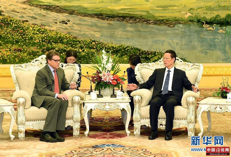 9月10日，中国国务院副总理张高丽在北京人民大会堂会见美国得克萨斯州州长里克·佩里。 新华社记者刘建生摄 

