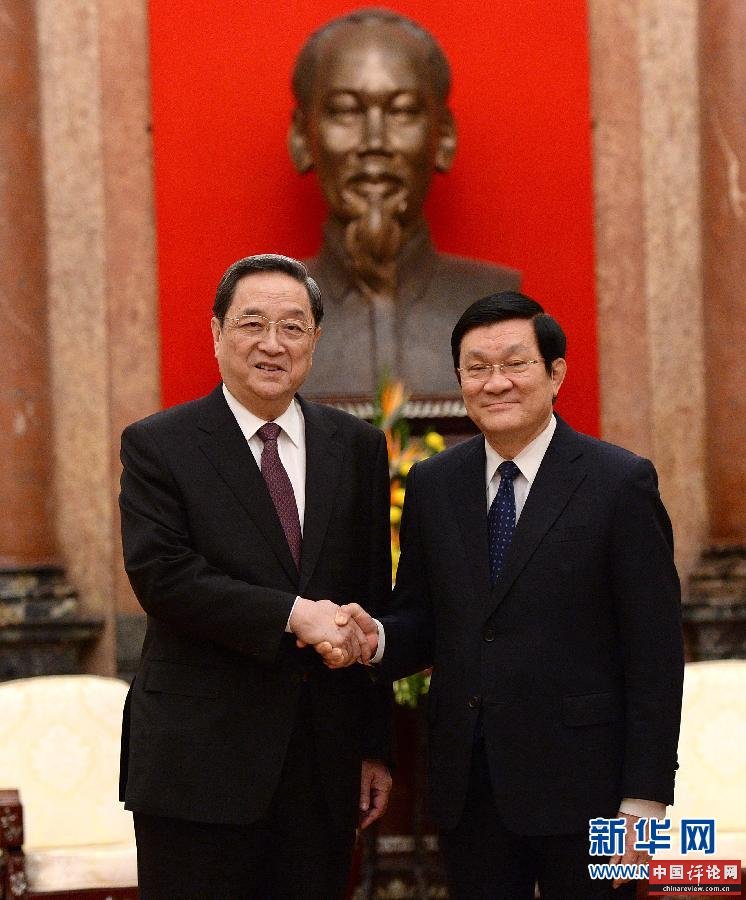 12月25日至27日，中共中央政治局常委、全国政协主席俞正声对越南进行正式访问。这是12月26日，俞正声在河内会见越南国家主席张晋创。 新华社记者马占成摄