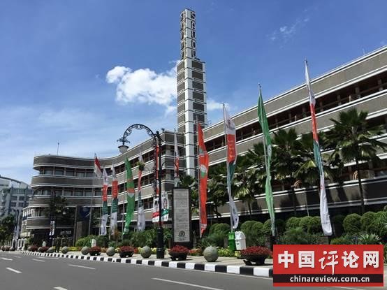 萨沃尔·霍曼酒店，1955年多国代表团曾下榻这里。庄雪雅 摄