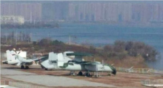 专家：中国现役预警机若登上航母需大幅改装