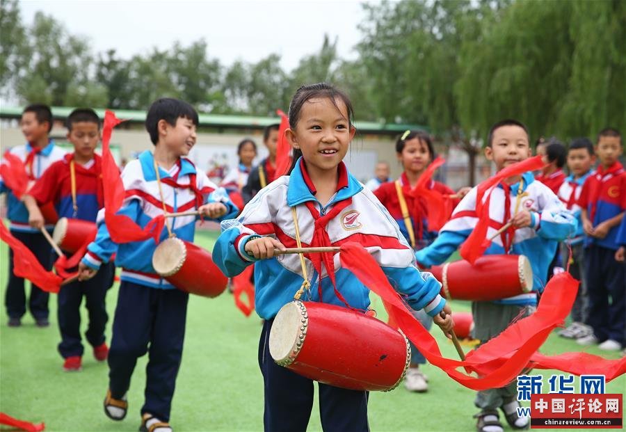 （新华全媒头条·走向我们的小康生活·图文互动）（13）23万人的命运转折——我国最大易地生态移民安置区的脱贫密码