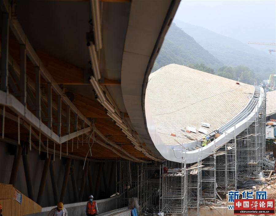 （体育）（6）探访2022北京冬奥会场馆建设现场