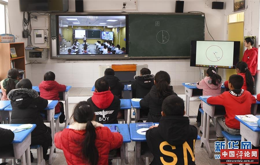 （习近平的小康故事·新华视界·图文互动）（3）“让每个人都有人生出彩的机会”——习近平和人民教育的故事
