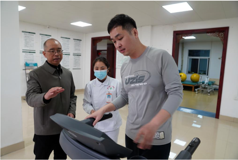 代表委员履职故事丨全国政协委员韦军：让体育发展成果更好惠及百